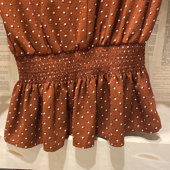 Brown and cream Poka-Dot blouse - Picture 4 of 4